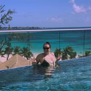 Meet your Posher, Sara